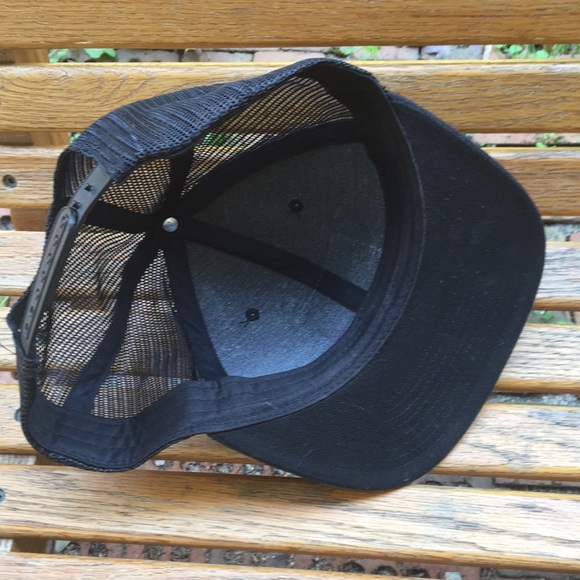 Hyperflex wetsuits SnapBack hat flat brim black mesh back cap - Picture 5 of 9